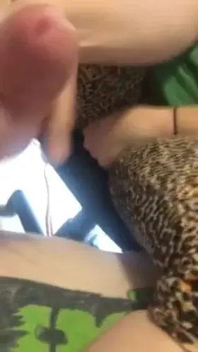 I love milking Daddy’s big cock [f25] [m31]