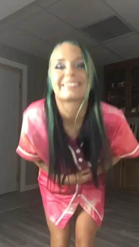 Let me sit on your face while I smoke baby