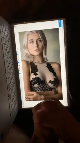 Something about the look in her eyes got me to cum