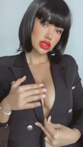 a woman in suit is as sexy as a man in suit . do you agree ?