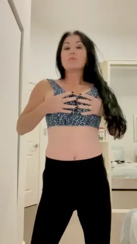 I’m no professional, but here’s my MILF titty flash for you