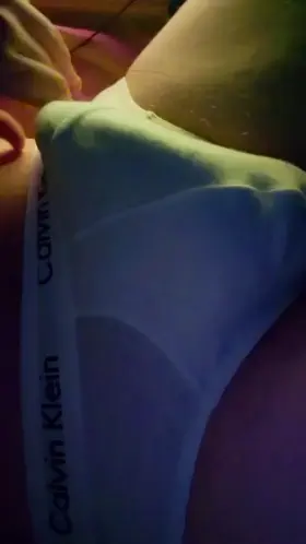 Just laying in bed playing hearthstone one handed