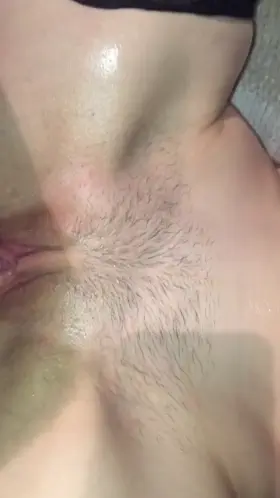 I love the feeling of warm cum all over me😏