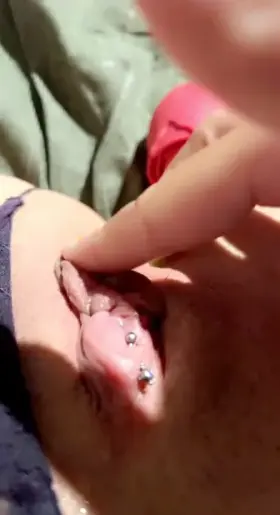 Swollen clit and messy cunt ✨