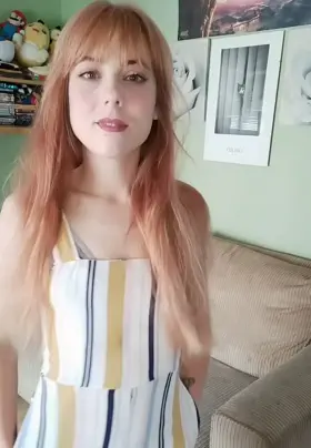 I invite you over and greet you like this, are you staying? 👉👈