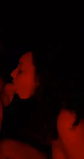 I love to worship your dick 🤤🤤