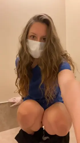 when hubby doesn’t satisfy before work, this is what happens 🤷🏻‍♀️😈