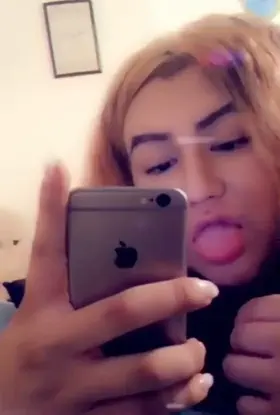 Am I pretty enough? 😵‍💫