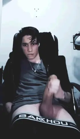 r/BodyswapWithBoys: Ever wanted to fuck a beautiful girl by swapping with her boyfriend; get captions about this and other things.