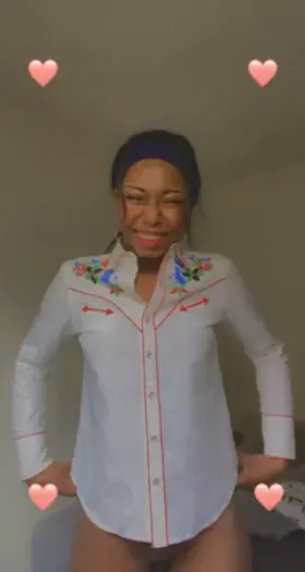 My attempt to pop my shirt open was a fail 😩