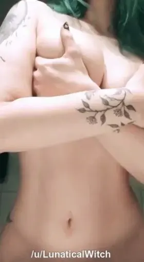 I am all naked, so why aren't you as well?😈😈