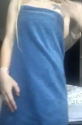 Would you fuck a petite part asian nurse?🤍