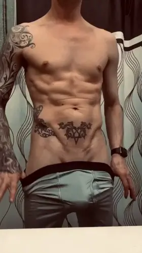 (41) Smile cuz it’s Saturday 😘