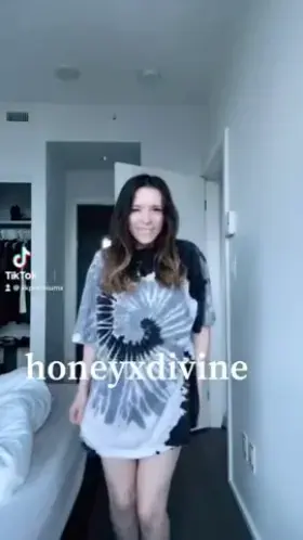 anybody got a tissue ? 😍honeyxdivine NSFWtiktok