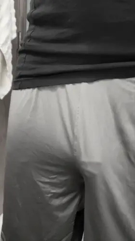 [36] Everyone loves a dad in basketball shorts