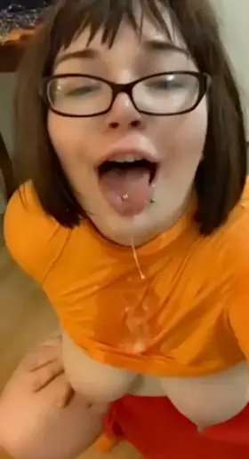 Velma’s a Cumslut 💦