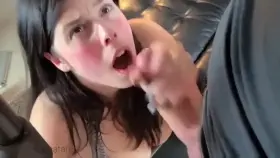 Little whore jerks her own facial