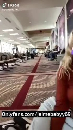 TWO BESTFRIENDS THAT LOVE TO GET WILD TOGETHER 75% OFF SUB TO US!