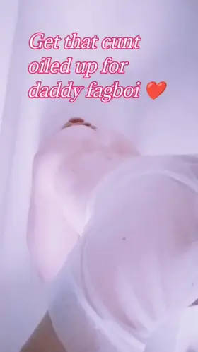This sissy knows she's getting a fat cock inside her 👌👌