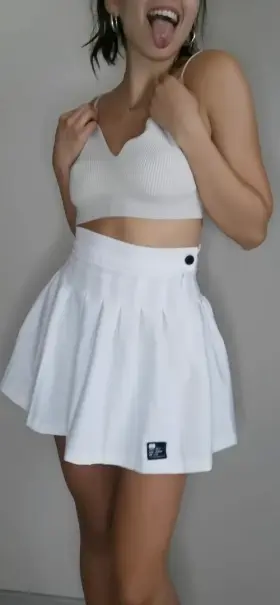 Best way to show you whats under my skirt