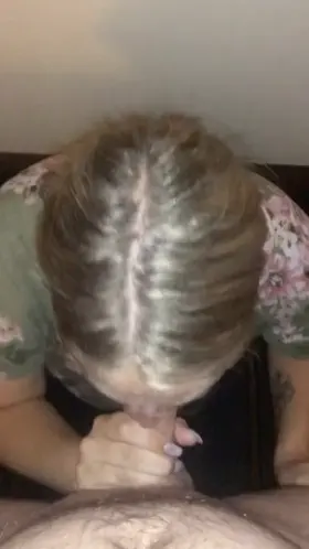 Releasing a huge cumshot on pawgs face