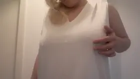 Einige haben sich ein Tittydropvideo ge[w]ünscht 🤫 Funktioniert das auch mit dicken Titten? 🍒😏😈