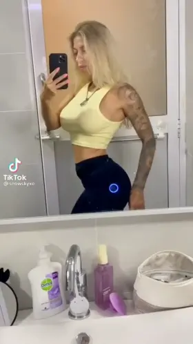 SKORPI057 / snowskyxo 🍒👀