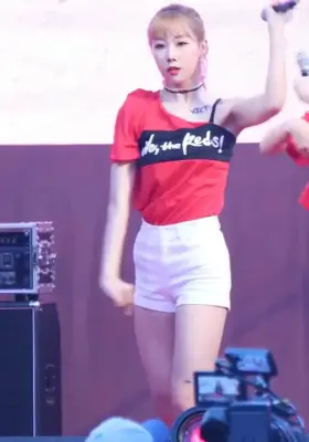 Dreamcatcher - Gahyeon & Handong