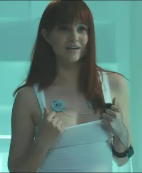 Julia Goldani Telles finally makes her nude debut in 'The Girlfriend Experience' [60fps slow mo]