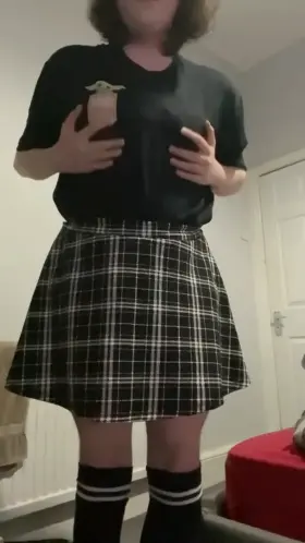 Suck and fuck me from behind? ♡