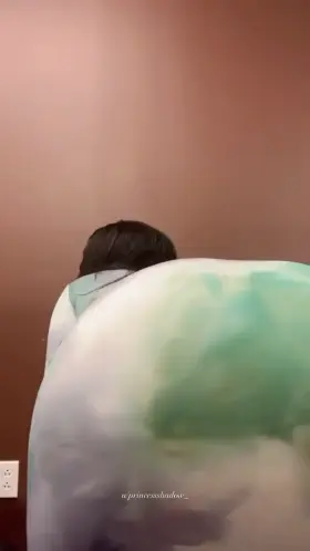 Imagine me doing this on your dick at work before you go home to your wife🍑…