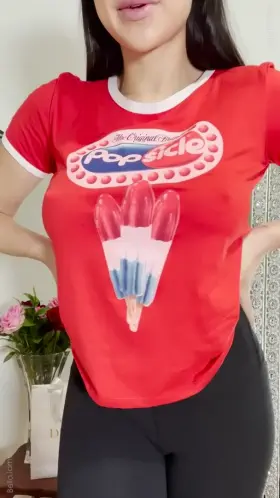 34DDs 5-feet tall 105lbs 💜