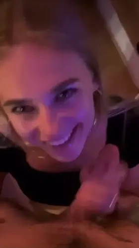 blonde loves sucking dick on cam