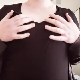 Happy Friyay! Wanna come play? 😘