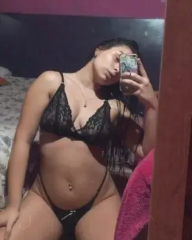 ✨Barely legal teen who wanna makes you cum✨ Newbie on OF❤️ only $4.50. Check comments