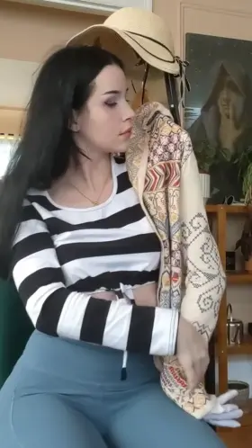 the most crative girl you can see today 💯 ( Her Free Pack Albums In Comments Below )👇👇