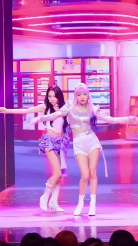 KARD - SOMIN (Feat. JIWOO)