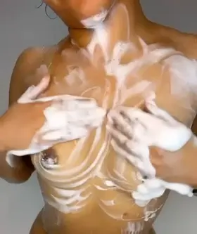 cum watch & play 😈💦 link below xo