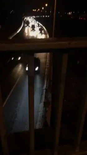 Meine Titten für die Autofahrer, die Menschen neben mir und natürlich auch für euch! [F21]