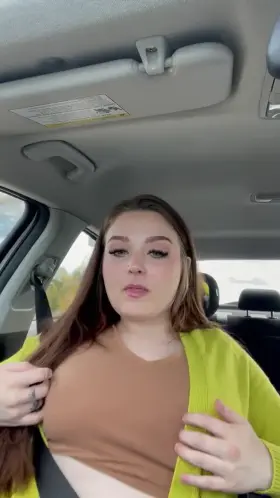 Some strangers saw my boobs today! 🙈