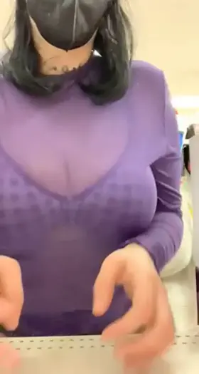 a quick target titty
