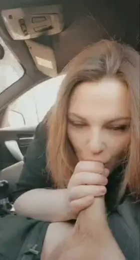 I got caught sucking dick in the car 🤫