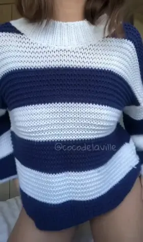 little peachy thong for you all 😏