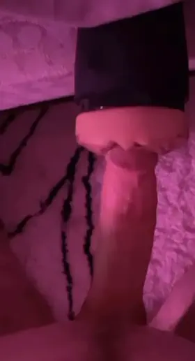 This big dick needs to be in one of your holes ❤️