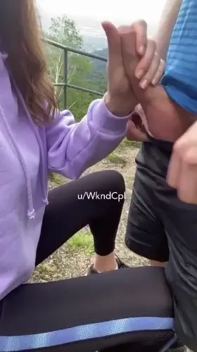 Happy weekend, folks. It‘s time for some outdoor blow jobs [FM]