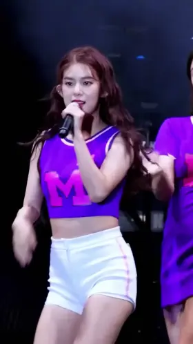 DAISY - MOMOLAND (HQ VERSION)