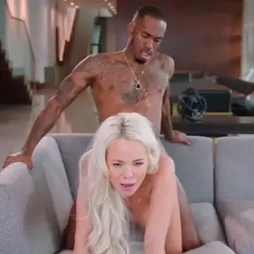 Elsa getting fucked by a BBC right in front of you