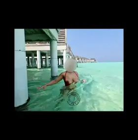 Lets Walk into 2022 without Waves [F][OC]