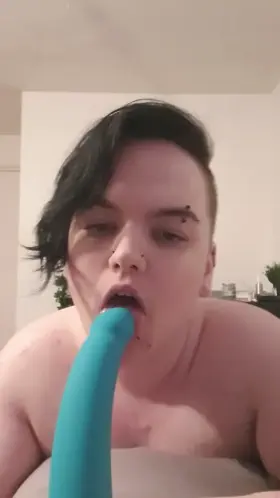 Such a dumb messy whore~