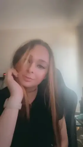 I have a little present under my skirt 😋🎁